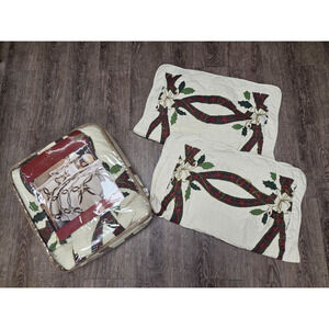 LENOX Christmas Holiday Plaid Holly Nouveau Full Size Bed Quilt w/ 2 Shams